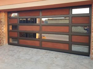 Pintu Garasi Aluminium